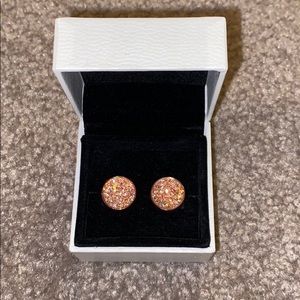 (NEW NEVER WORN) Pandora Rose Gold Earrings